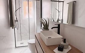 Precioso apartamento con piscina a 3 minutos de la playa en coche